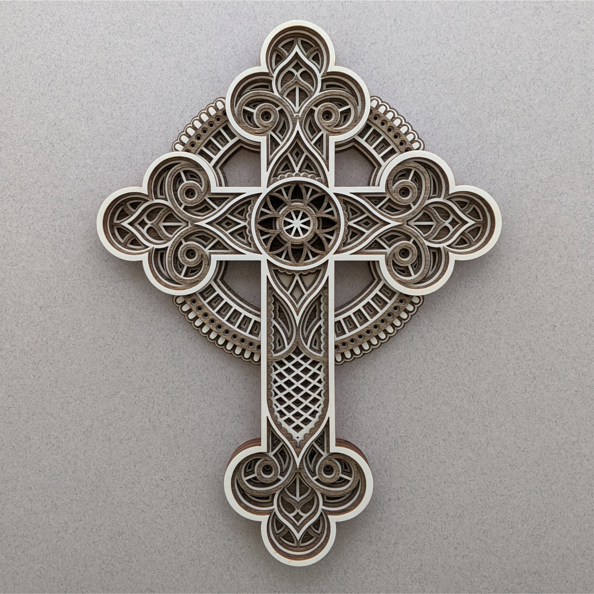 Intricate wooden cross - Image 4